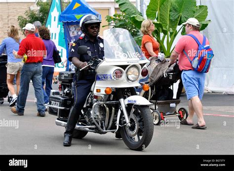 Top 300 Police Motorcycle Kawasaki