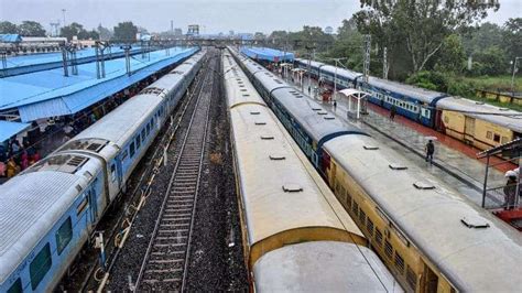 163 trains cancelled by indian railways today november 11 check full list irctc refund rule