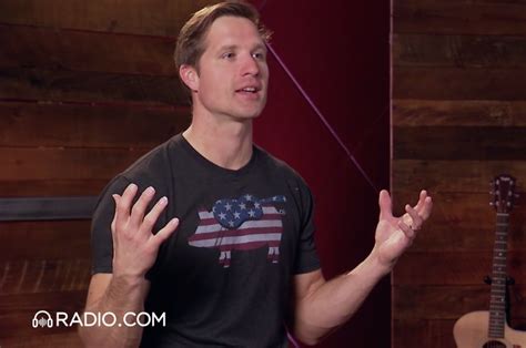 Exclusive Walker Hayes Introduces Fans To Craig And More