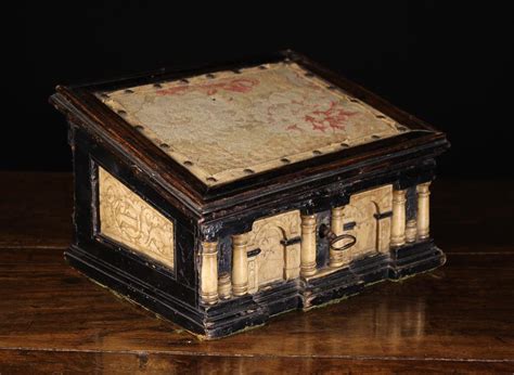 A 17th Century Malines Alabaster And Ebonised Wooden Box The Sloped Lid