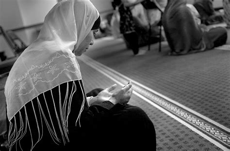 Prayer A Part Of Daily Life For Muslims Around The World Keys To