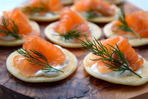 christmas kitchen easy diy gin and dill cured salmon rachel phipps recipe food finger