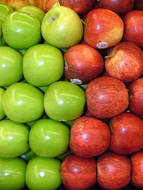 Green Apples Vs Red Apples Tufts Health And Nutrition Letter