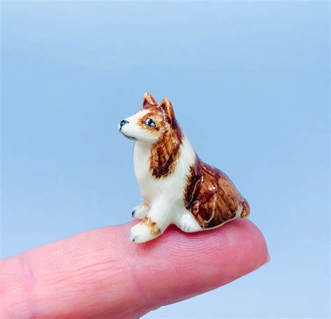 Adorable Tiny Miniature Lassie Hund Sheltie Collie Handbemalt Etsy