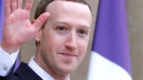 Facebooks Mark Zuckerberg To Face Leadership Vote Bbc News