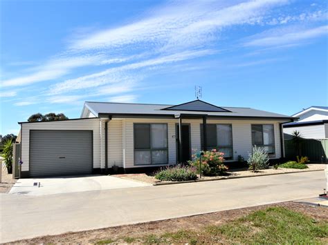 21 Murray Haven Drive Tocumwal Nsw 2714 Domain