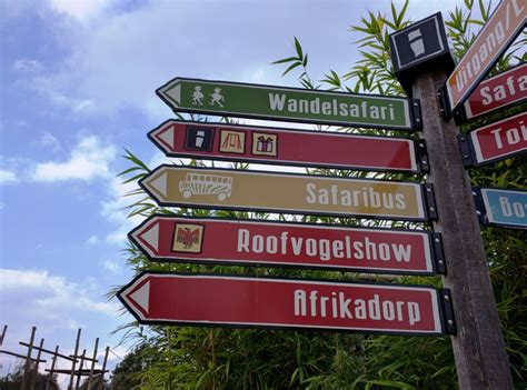 En uiteraard lopen die dieren vrij rond in een omgeving die zo goed mogelijk bij. Safaripark Beekse Bergen: dé dierentuin voor een echte safari