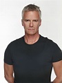 Richard Dean Anderson Married, Bio, Wife, Age, Gay, Family, Salary, Net ...