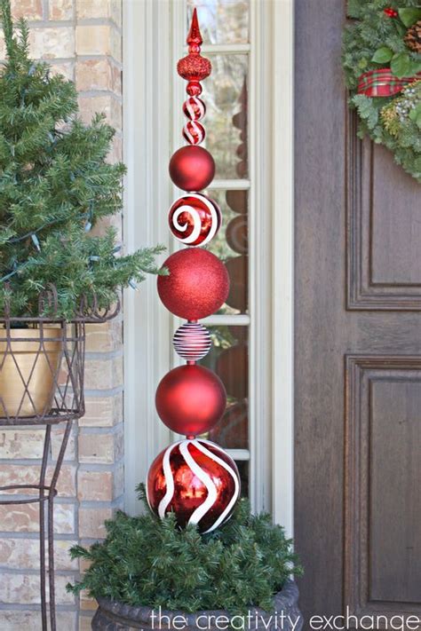 20 Jumbo Outdoor Christmas Ornaments