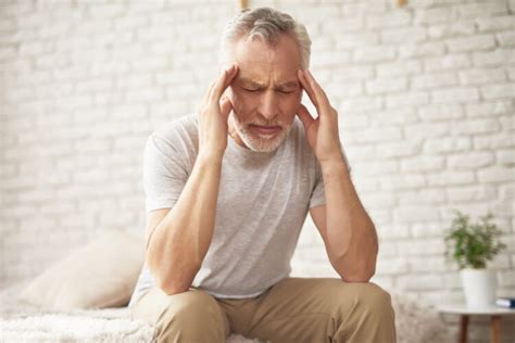 Accident vascular cerebral AVC Tipuri cauze simptome și tratament