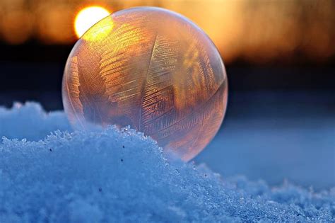 Soap Bubble Ice Crystal Ice Bubble Frost Ball Frozen Bubble Frost