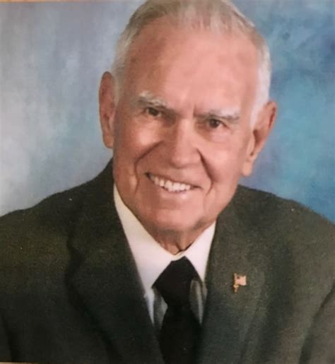 Obituary For Roger L Hart Claytor Rollins Funeral Home And Crematory