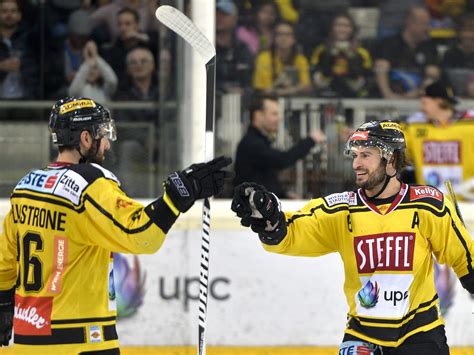 Vienna Capitals Siegen Im Heimspiel Gegen Kac Mit 21 Eishockey