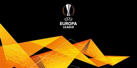 In 2004, the logo gave a major change. Equipos que pasarán de la Champions a la Europa League en ...
