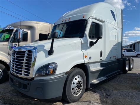 Shop.alwaysreview.com has been visited by 1m+ users in the past month USED 2016 FREIGHTLINER CASCADIA TANDEM AXLE SLEEPER FOR ...