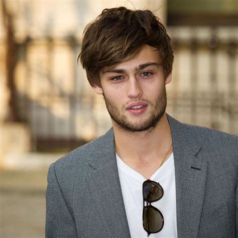 Meet Douglas Booth Cinemas ‘offensively Attractive New Romeo