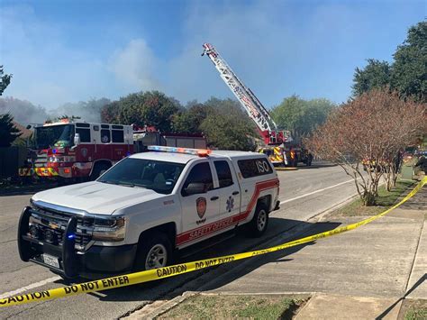 Update Dog Dies In Massive San Antonio House Fire Officials Say