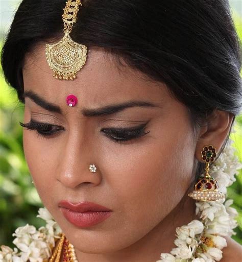 Shriya Saran Nose Ring Face Close Up Photos 10 Most Beautiful Women Actresses Beauty Full Girl