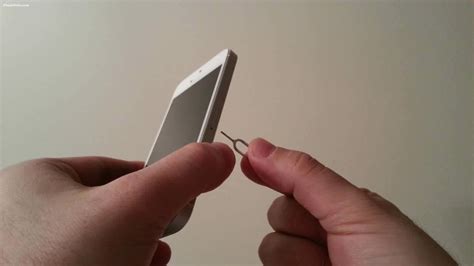 Iphone compatible sim card tray removal tool. How to Open iPhone 5 Sim Card Tray | IphonePedia