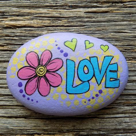 Pin By Judith Payne On Rocks In 2020 Rock Painting Flowers Painted