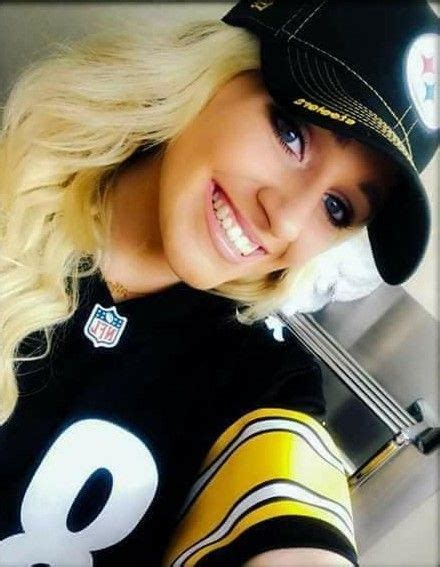 Pin By Brian Sheppard On Pittsburgh Steelers Cheerleaders In 2020 Steelers Girl Steelers Fan