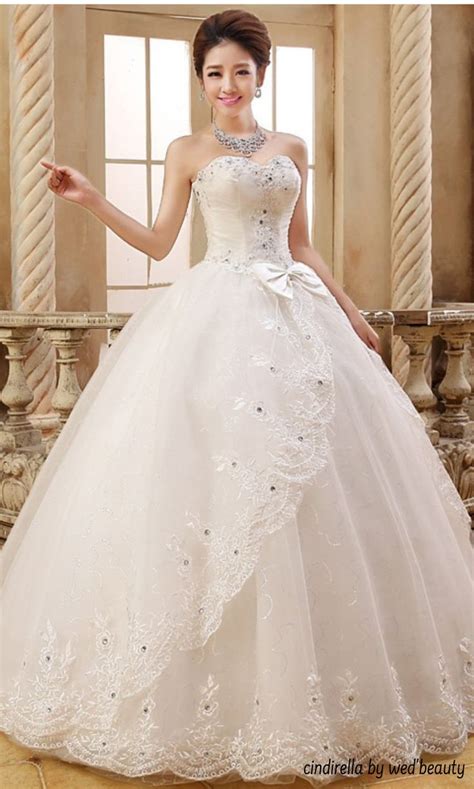 Cute Sweetheart Beaded Lace Appliques Bowknot Ball Gown Wedding Dress