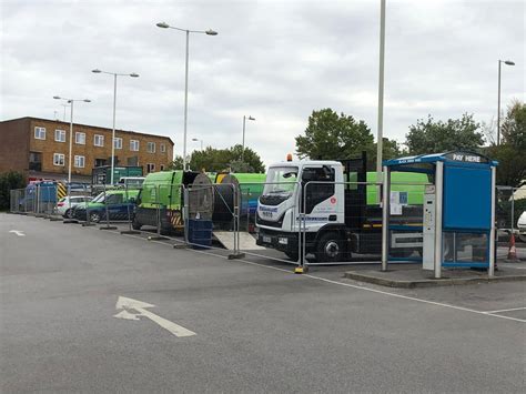 Black swan yard car park partially closes for SSE maintenance | Andover