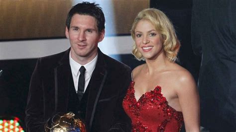 Shakira Se Reconcilia Con Los Messi Tras Su Ruptura Con Piqué Y Negocian Un Acuerdo