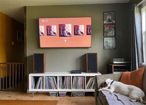 The living room is a substantial room in each home. "Childproof" living room setup : BudgetAudiophile