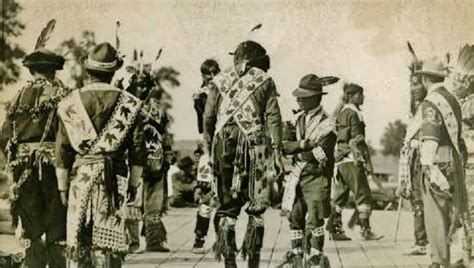 Ojibwa Men In Wisconsin Circa 1910 The Man Show Bandolier Men