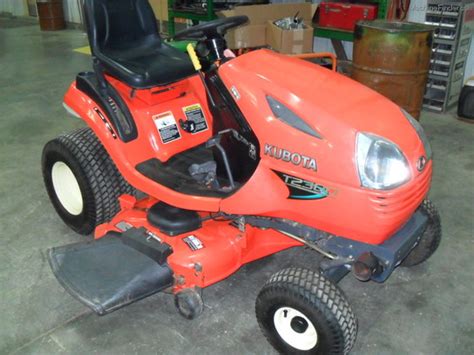 2009 Kubota T2380 48 Lawn And Garden And Commercial Mowing John Deere