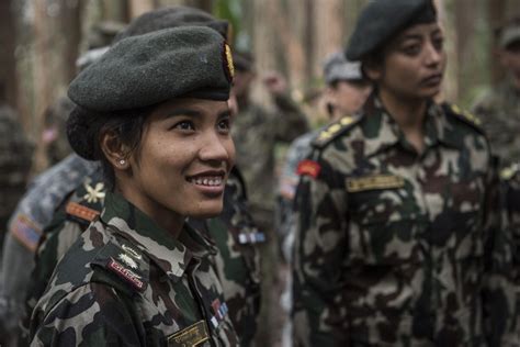 25th Id And Nepalese Soldiers Discuss Female Integration Into Combat