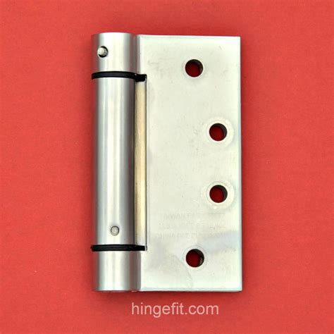 Hinge Single Spring Butt 102mm Hold Close Scp
