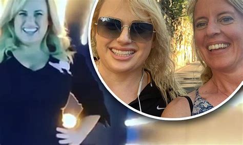 Rebel Wilson Poses For A Selfie As She Shapes Up For Her Tv Series Pooch Perfect