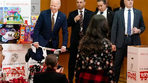bidens spread holiday cheer at toys for tots event fox 4 kansas city wdaf tv news weather