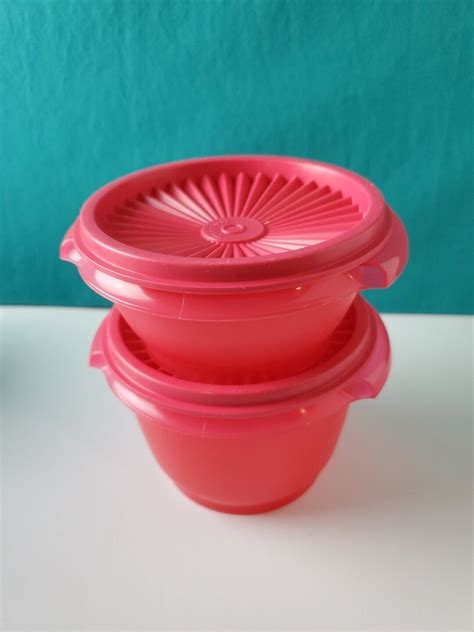 Tupperware Classic Servalier Bowls Set Dragonfly Pink Set Of 2 New 10oz