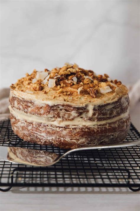 Best Ever Banana Cake With Cream Cheese Frosting Laptrinhx News