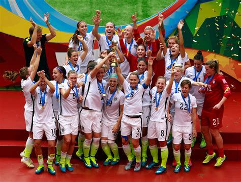 well played usa women s soccer team world cup 2015 champions go fug