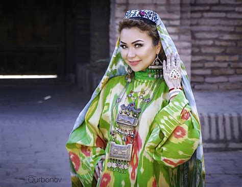 Tajik Singer Tahmina Niyazova