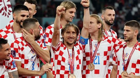 Luka Modric Leads Croatia To Back To Back World Cup Medals Youtube