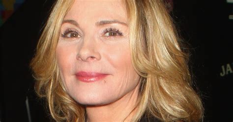 Kim Cattrall Pulls Out Of West End Play After Doctors Warn Shes Too Ill To Perform Mirror
