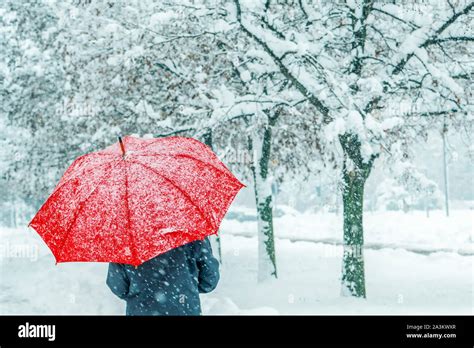 Red Umbrella Snow High Resolution Stock Photography And Images Alamy