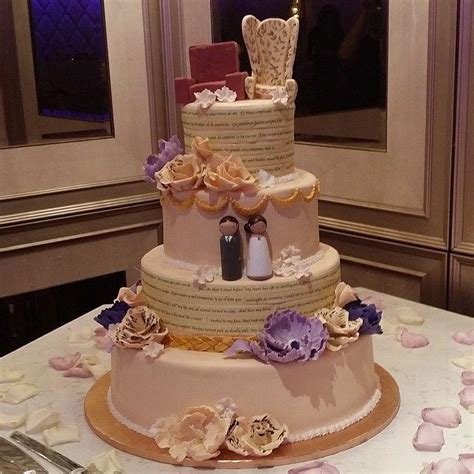 Wedding Cake Decorated Cake By Roscoebakery Cakesdecor