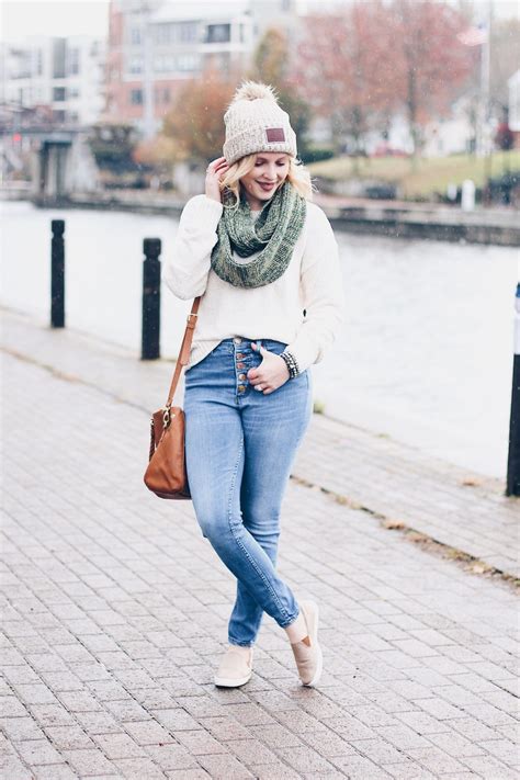 How To Wear A Cozy White Sweater Three Ways Holly Habeck