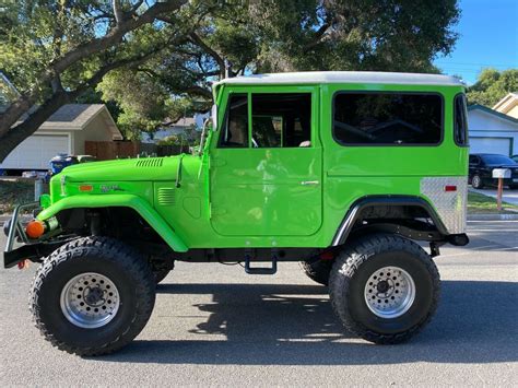 Lifted 1973 Fj40 Toyota Land Cruiser New 35 Tires And Wheels Built