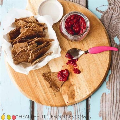 25 Healthy Homemade Cracker Recipes Suitable For Kids And The Whole