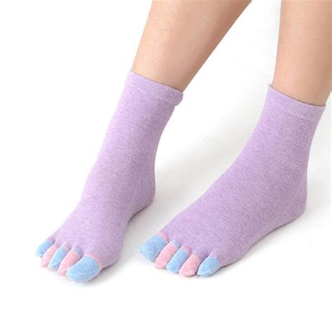 Hot Pair Female Five Fingers Massage Non Slip Grip Female Toe Sock