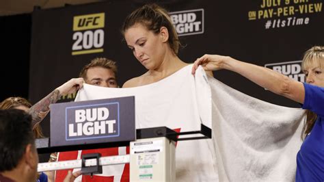 Miesha Tate Nearly Misses Weigh In Window Fight With Amanda Nunes