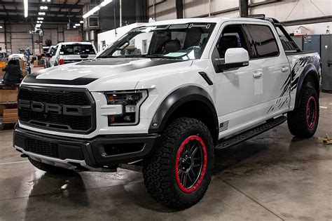 Roush Gives 2019 Ford Raptor More Power And Meaner Looks Carbuzz