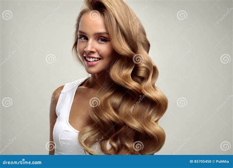 Share High Resolution Hair Model Super Hot In Eteachers